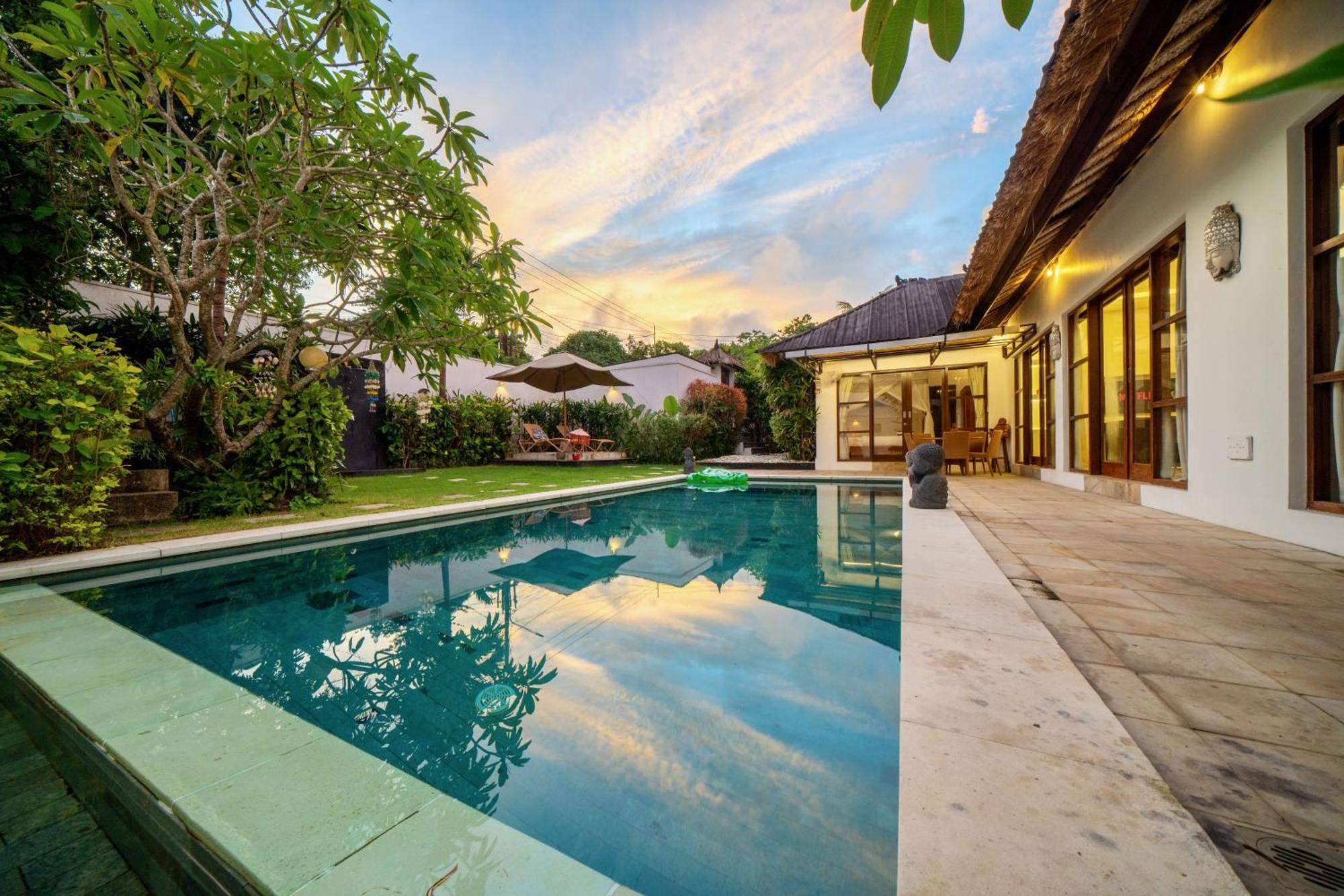 Bali Sunyi Villas Jimbaran Eksteriør bilde